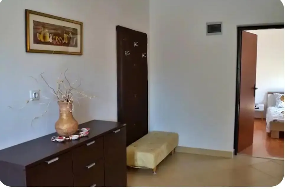 Apartmani Karin Banjole 0*,