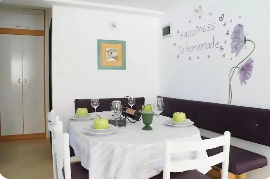 Apartment Apartmani Karin Banjole